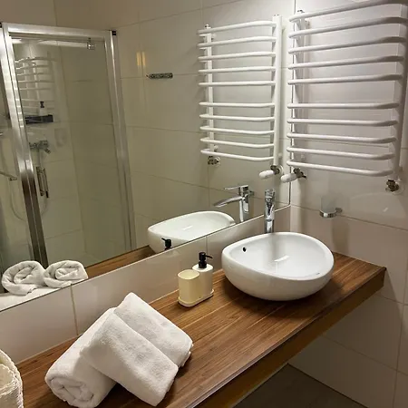 Resto - Czarna Gora Stubai