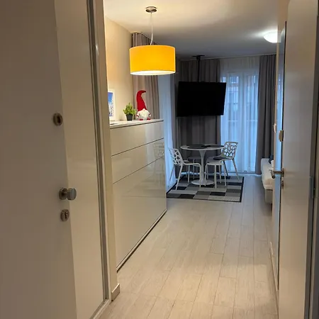 Resto - Czarna Gora Stubai Lägenhet